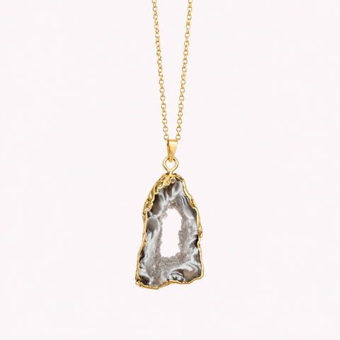 Vulva Portal Achatstein Kette